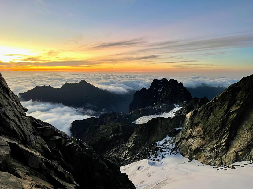 Trek dans le Rwenzori, mont Stanley à 5109 mètres, gorilles et safaris