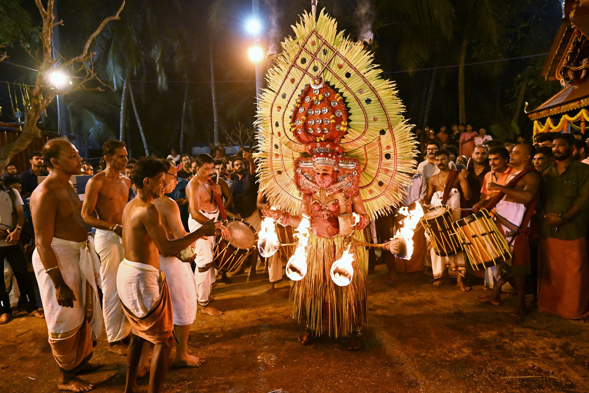 Cérémonie de Theyyam au nord du Kerala / Jean-Pierre Garrec