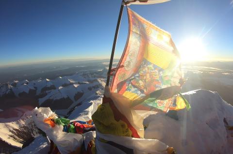 Sommet de l'Everest à 8848 mètres