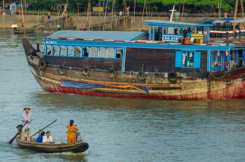 Traversée du delta du Mékong vers la frontière cambodgienne