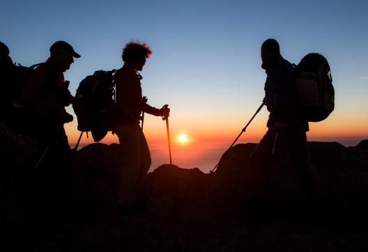 Trek au lever du jour en Corse