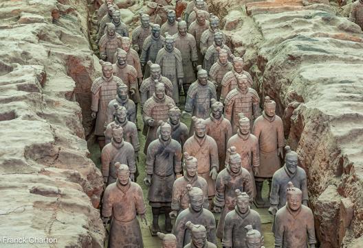 Voyage vers l'armée enterrée de terre cuite près de Xi'an