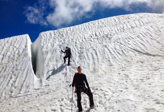 Ascension du mont Blanc du Tacul à 4248 mètres dans les Alpes