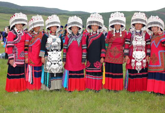 Voyage vers le Festival des Torches du peuple yi dans les Da Liangshan