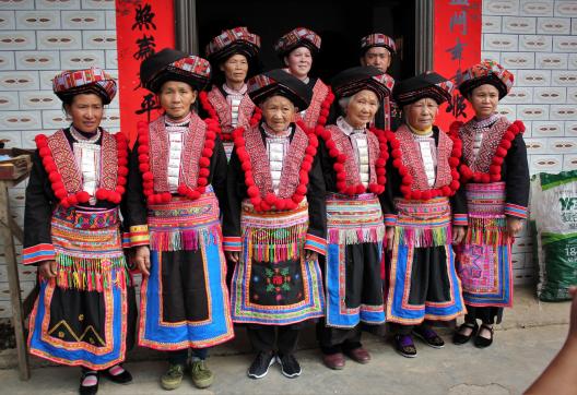 Voyage vers des femmes du peuple yao au Guangxi occidental